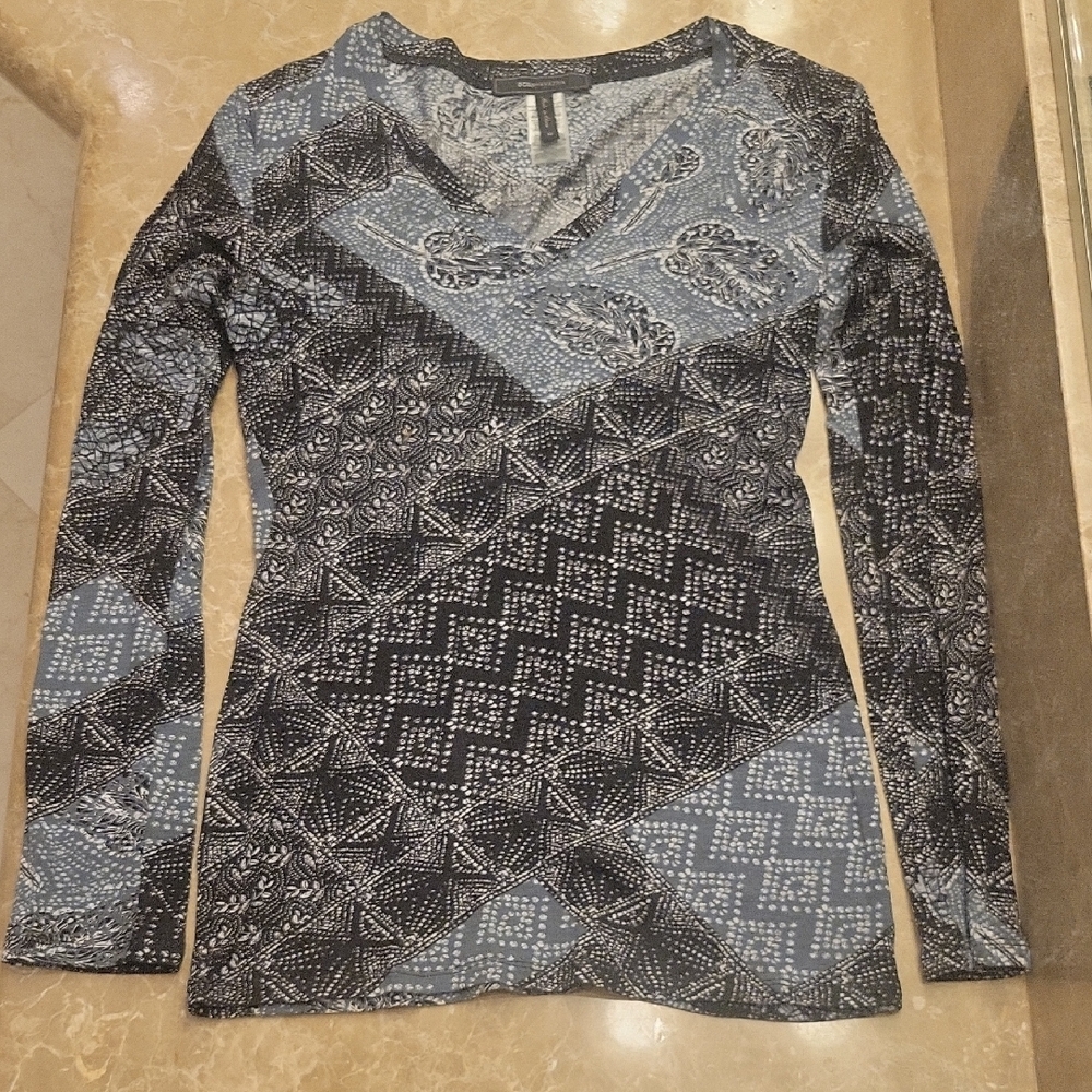 BCBGMaxAzria Geometric Blue, Black & White Ling-Sleeved Top, M